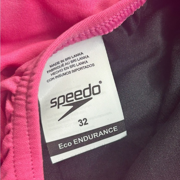 SPEEDO women’s ECO ENDURANCE size 32 cheeky fit t back competitive swimsuit NWT - Picture 8 of 8